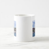 ボストンMA – マリーナウィズバンカーヒルモニュメント コーヒーマグカップ (中央)