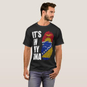ボスニアとキリバスのミックスDNA伝統国旗 Tシャツ (正面フル)