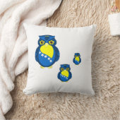 ボスニアの旗のフクロウの枕 クッション (ブランケット)