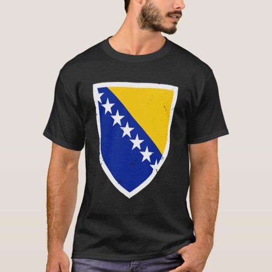 ボスニアヴィンテージエンブレム国旗誇りを持ったボスニア語 Tシャツ (正面)