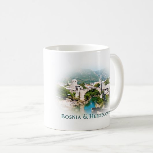 ボスニア·ヘルツェゴビナ:サラエボとモスター コーヒーマグカップ (正面右)