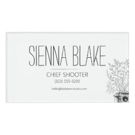 ボタニカルカメラのロゴカメラマン 名札