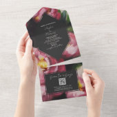 ボタニカルドラマチック暗いフローラ結婚式RSVP QR オールインワン招待状 (貼ってはがせる)