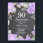 ボタニカルパープルフローラサプライズ90th誕生日 招待状<br><div class="desc">植物紫フローラサプライズ90誕生日招待状。フローラ·ピンク·ピニーズ·誕生日·招待状·フォー·ウーマン。水彩フローラフラワーピンクエレガントのバラと牡丹の花。大人の誕生日。黒板の背景白黒：13.15.16.18.21.30.40.50.60.70.80.90.100.任意の年齢さらにカスタマイズするには、「クリックカスタマイズit」ボタンをクリックし、デザインツールを使用してこのテンプレートを変更してください。</div>
