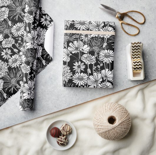 ボタニカル白黒デイジーフローラアートパターン ラッピングペーパー (クラフト)