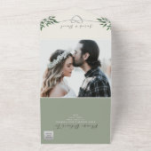 ボタモダンニカルセージ結婚グリーン オールインワン招待状 (外側)