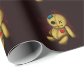 ボタンやパッチ、ピンが付いたブードゥー人形 ラッピングペーパー (ロールコーナー)