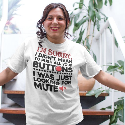 ボタンを押すことを意味していない皮肉な引用文 Tシャツ