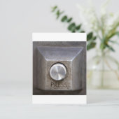 ボタンを押す ポストカード (スタンド正面)