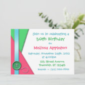 ボタン~ピンク、グリーン、ブルーの誕生日招待状 招待状 (スタンド正面)