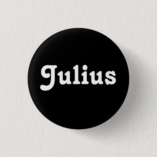 ボタンJulius 缶バッジ (正面)