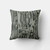 ボットムランド迷彩柄ホワイトテールディアミュレディアプロングホーン クッション (裏面)