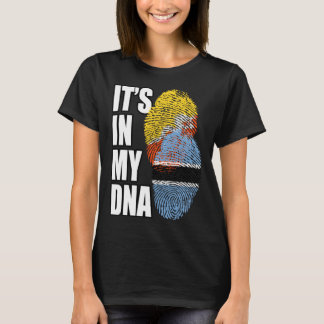ボツワナアンドブータンミックスDNAフラグ伝統 Tシャツ