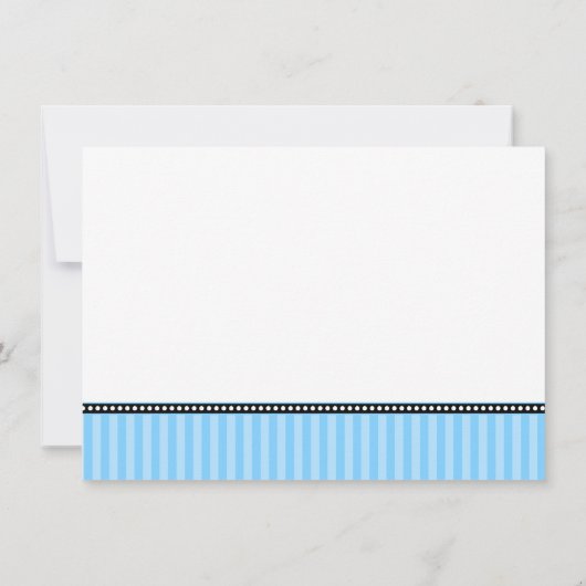 ボディースーツの青い黒い少年のベビーシャワーを結ぶ小さな男 招待状 (裏面)