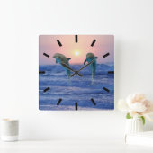 ボトルノースドルフィンアットサンライズ スクエア壁時計 (ホーム)