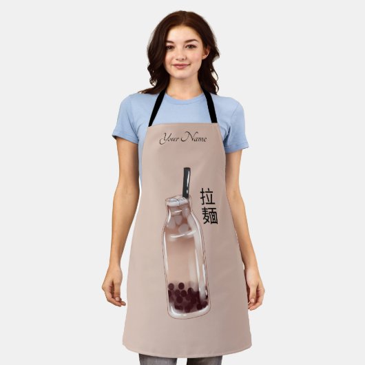 ボバティーバブルティーベビー エプロン (着用した状態)