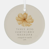 ボパーソナライズされたホフローラ初めてのクリスマス婚約した ガラスオーナメント (裏面)