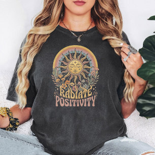 ボヘミアンなレトロサンのポジティブさ Tシャツ