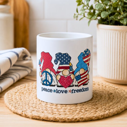 ボヘミアンな愛国心あふれるノーム コーヒーマグカップ