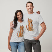 ボヘミアンオレンジの猫 お茶目でクセ者 Tシャツ (ユニセックス)