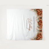 ボヘミアンテラコッタの花を飾った銅色のパンパスグラス ウェディング タペストリー (正面(横))