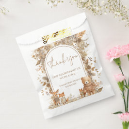 ボホアーチ秋ウッドランドアニマルズベビーシャワー フェイバーバッグ