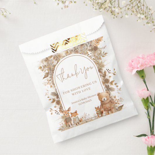 ボホアーチ秋ウッドランドアニマルズベビーシャワー フェイバーバッグ (封をした状態)