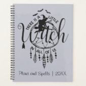 ボホウィッチビベストート – 私たち全員の小さな魔女 プランナー手帳 (正面)