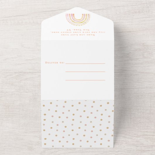 ボホウォーター色ピンクのレインボーガールベビーシャワー オールインワン招待状 (外側)