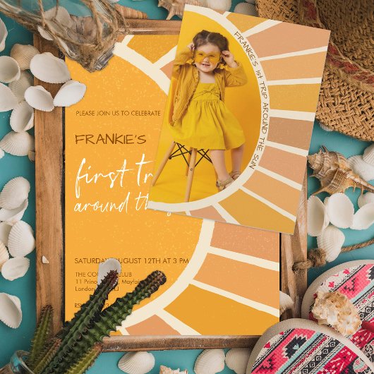 ボホサマーファーストトリップのまわりにサンフォト誕生日 招待状