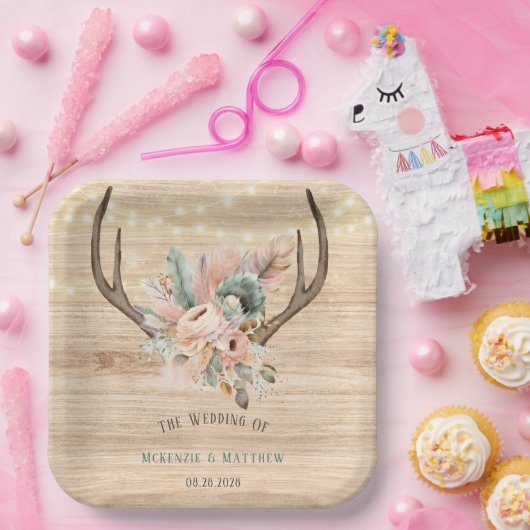 ボホシカ〔雄ジカの〕枝角と花模様ウッドズ結婚ズ ペーパープレート (パーティー)