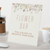 ボホシックワイルドフラワーベビーシャワーフラワーバー 台座サイン (インサイチュ)