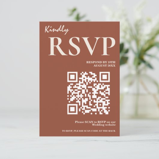 ボホバーンオレンジテラコッタウェディング素朴RSVP エンクロージャーカード (スタンド正面)