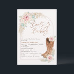 ボホピンクブーツアンドバブリーブライダルシャワー 招待状<br><div class="desc">Boho Pinkブーツとバブリーのブライダルシャワー招待書道ブーツとバブリーのブライダルシャワー招待美しいピンクの花サボテンのアレンジメント、パンパスグラスとラインアーチを備えたbohoスタイルでモダン、バラ金ゴールドの書道ブーツとバブリーのブライダルシャワー招待。このブーツモダンと泡立つブライダルシャワーの招待は、ボヘミアの招待デザインを探している人にとって理想的である。</div>