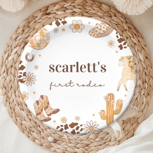 ボホファーストロデオ女性のカーボーイ誕生日紙プレート ペーパープレート