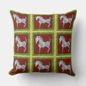 ボホフォークアートレッドプリドホースコテージホリデー クッション (正面)
