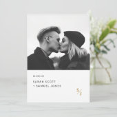 ボホミニマル白黒金ゴールドモノグラム結婚ズ 招待状 (スタンド正面)