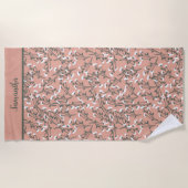 ボホモノグラムのコーラルピーチグリーンホワイトフローラ ビーチタオル (正面)