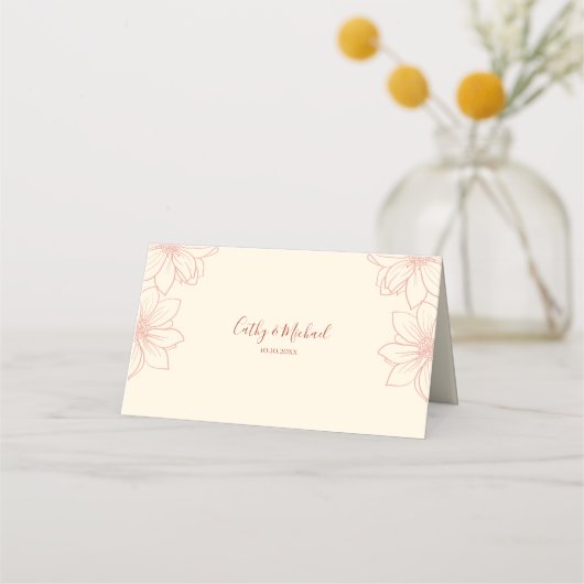 ボホレッドとベージュの中国のフローラ結婚ズ プレイスカード (裏面)