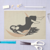 ボホレトロな女性が長い髪の三日月月を星にする 薄葉紙 (クラフト)