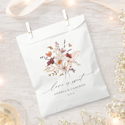 ボホワイルドフラワーズヴィンテージ秋の結婚式 フェイバーバッグ (クリップ留めされた状態)