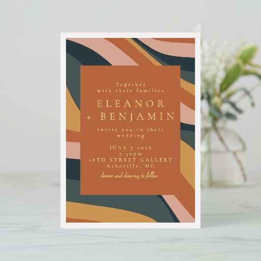 ボホ抽象芸術波線テラコッタ結婚の金ゴールド 箔招待状 (立ち正面)