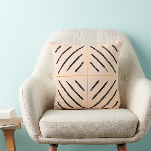 ボホ模様のネタラル黒とクレメフェミニン クッション