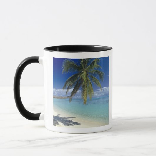 ボラボラ島のマティラビーチ、ソサエティ諸島 マグカップ (左)