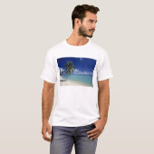 ボラボラ島のマティラビーチ Tシャツ (正面フル)