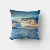 ボラボラ美しい夕日 クッション (正面)