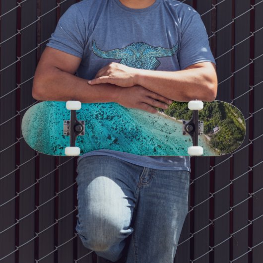 ボラボラ – 海への経路 スケートボード (室外3)