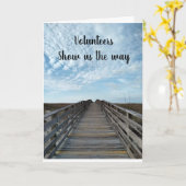 ボランティアが道を示すビーチボードウォーク カード (黄色い花)