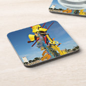 ボランティアへの献上品を認める  コースター (左側)