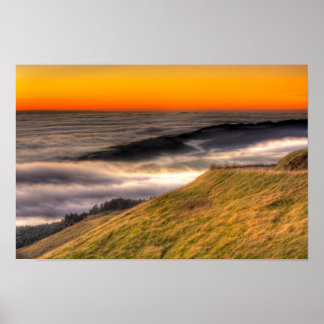 ボリーナス霧 ポスター